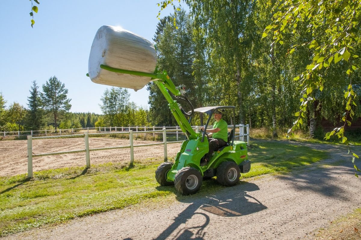 Hoflader del tipo Avant Avant 635i, Neumaschine en Waidhofen an der Thaya (Imagen 9)