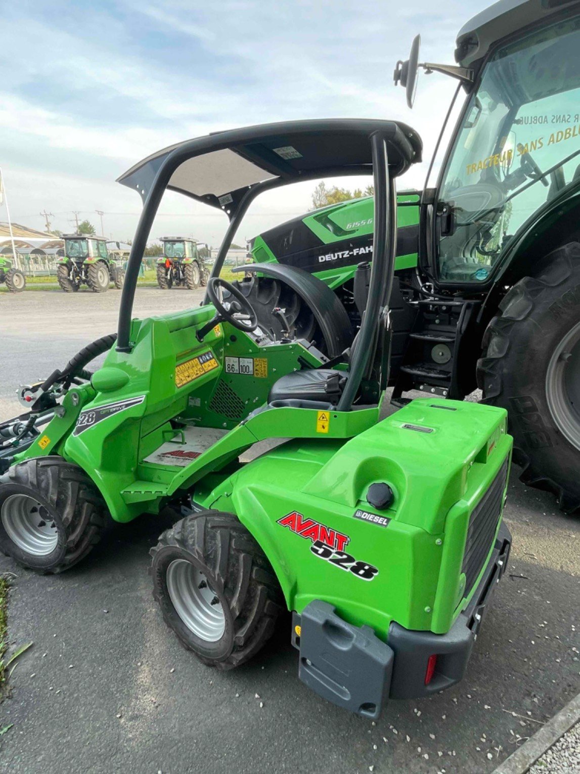 Hoflader a típus Avant Valet de ferme 528 . Avant, Gebrauchtmaschine ekkor: SAINT CLAIR SUR ELLE (Kép 3)