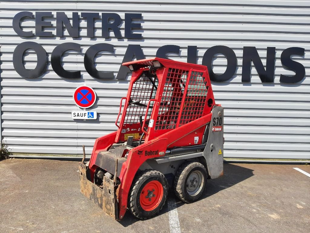 Hoflader of the type Bobcat S70, Gebrauchtmaschine in GRANDCHAMPS DES FONTAINES (Picture 1)