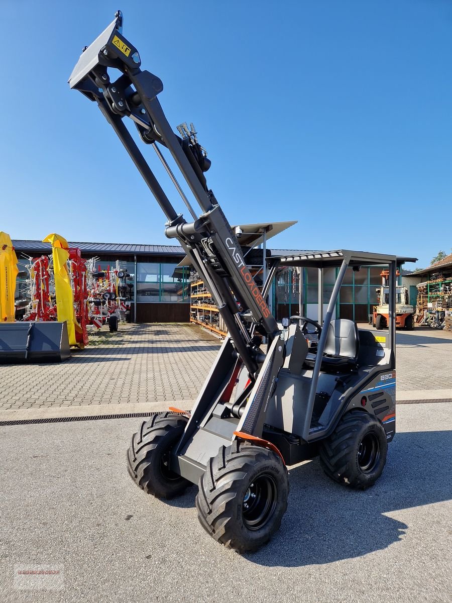 Hoflader of the type Cast Group 830D Veloce 16 Km/h Teleskoparm 46 lt/min Hydrau, Gebrauchtmaschine in Tarsdorf (Picture 3)