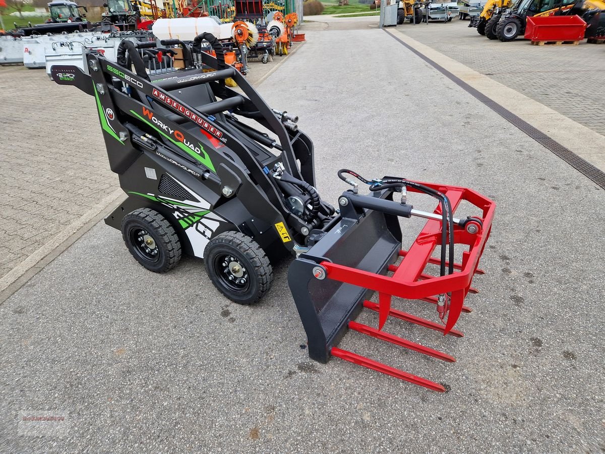 Hoflader del tipo Cast Group SSQ Ecoquad Elektro BLACK-EDITION Skidlader, Gebrauchtmaschine en Tarsdorf (Imagen 1)