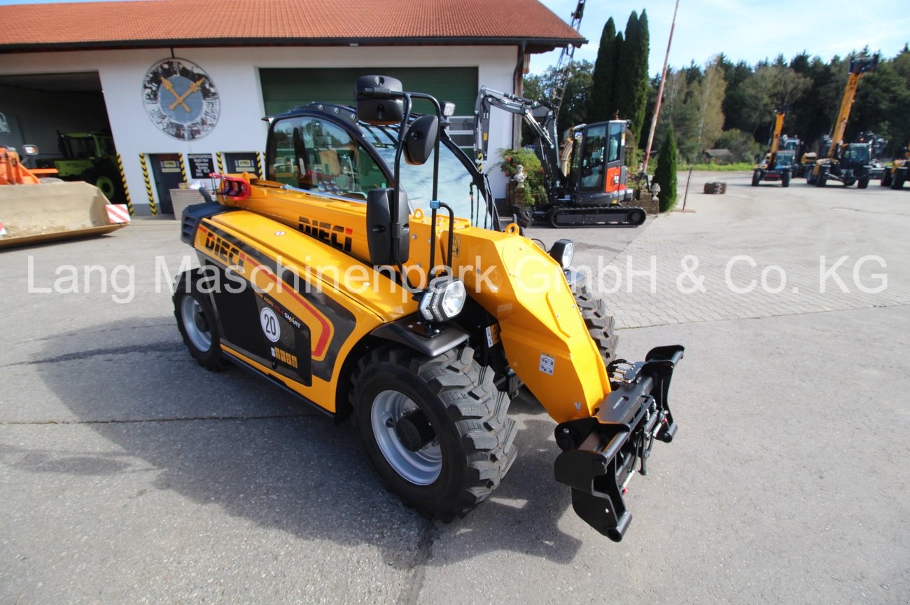 Hoflader des Typs DIECI 20.4 Mini Agri Smart, Neumaschine in Petting (Bild 9)