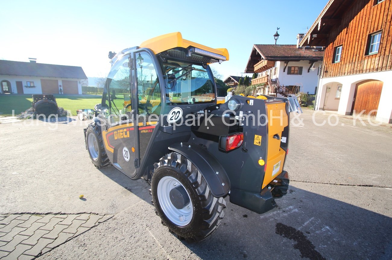 Hoflader Türe ait DIECI 26.6 Mini Agri, Neumaschine içinde Petting (resim 4)