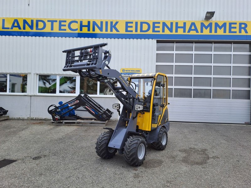 Hoflader des Typs Eurotrac W 11, Gebrauchtmaschine in Burgkirchen (Bild 1)