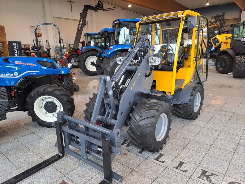 Hoflader del tipo Eurotrac W 12 S, Neumaschine en Burgkirchen (Imagen 1)