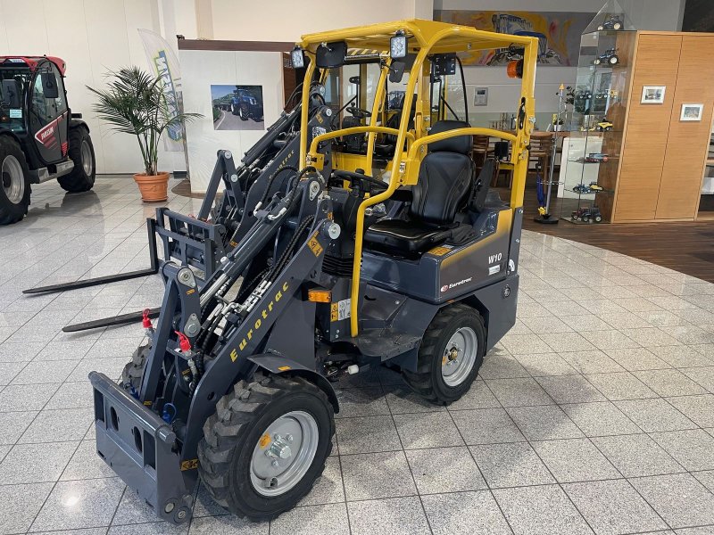 Hoflader del tipo Eurotrac W10, Neumaschine en Burgkirchen (Imagen 1)