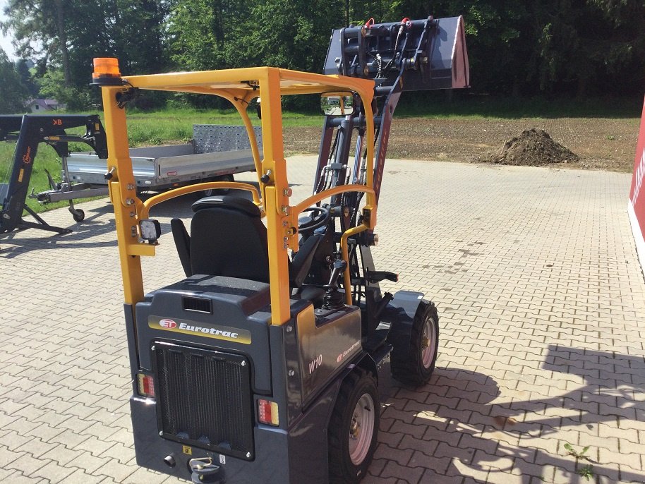 Hoflader tip Eurotrac W10, Neumaschine in Fürsteneck (Poză 4)