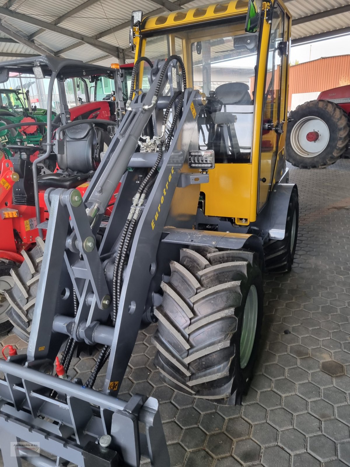 Hoflader del tipo Eurotrac W12 CS Vollkabine, Neumaschine en Tapfheim (Imagen 3)