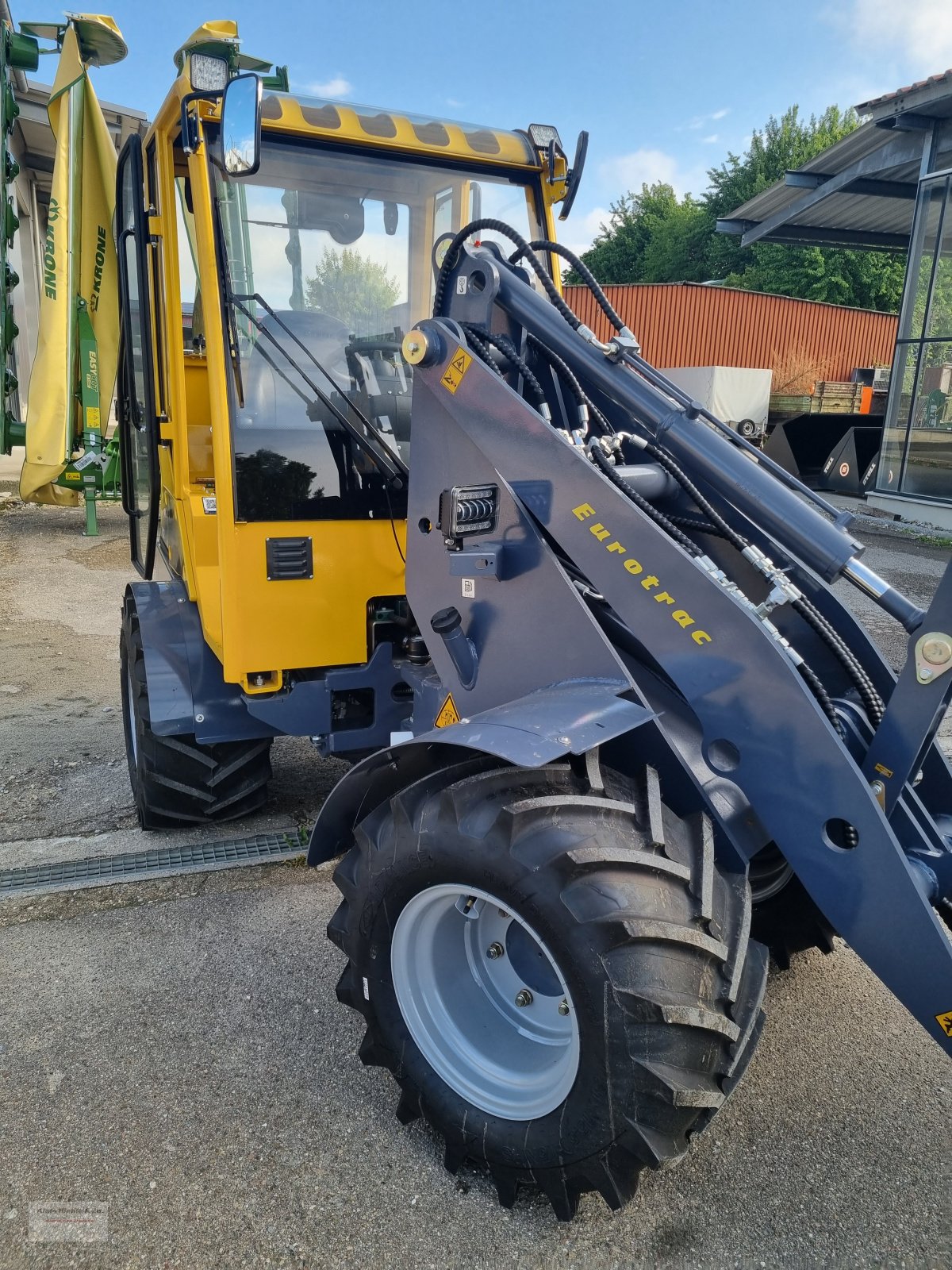 Hoflader del tipo Eurotrac W12 CS Vollkabine, Neumaschine en Tapfheim (Imagen 9)