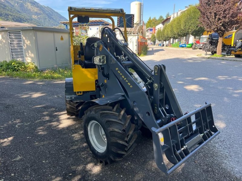 Hoflader del tipo Eurotrac W12 S, Neumaschine en Burgkirchen (Imagen 1)