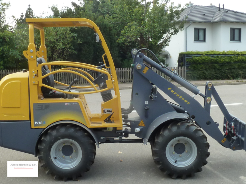 Hoflader des Typs Eurotrac W12, Neumaschine in Tapfheim (Bild 1)