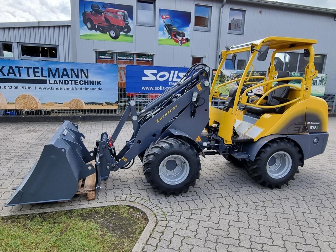 Hoflader typu Eurotrac W12S, Gebrauchtmaschine v Stuhr (Obrázek 2)