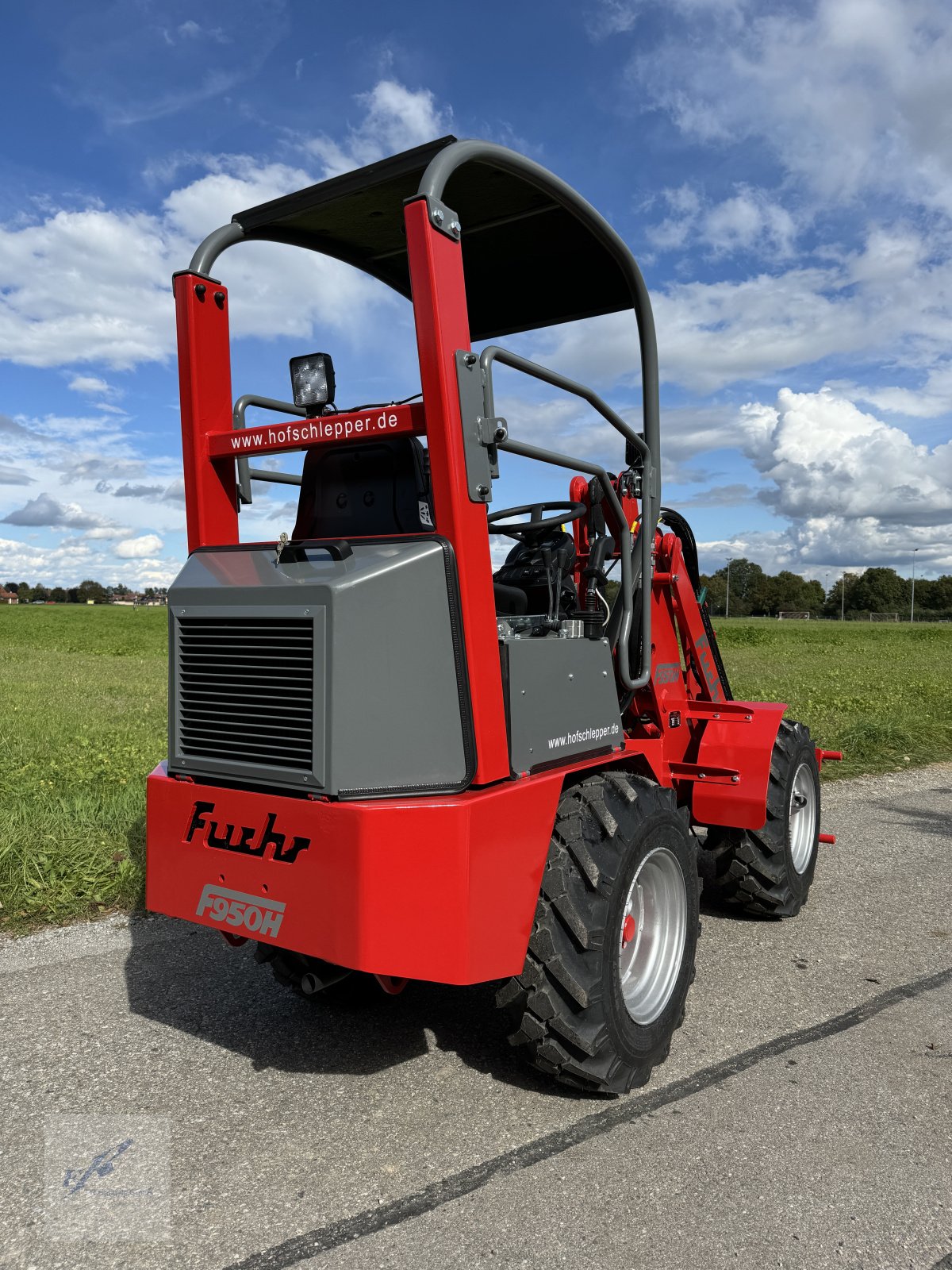 Hoflader of the type Fuchs F 950 H, Neumaschine in Bruckmühl (Picture 4)