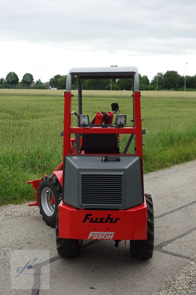 Hoflader des Typs Fuchs F 950 H, Neumaschine in Bruckmühl (Bild 3)