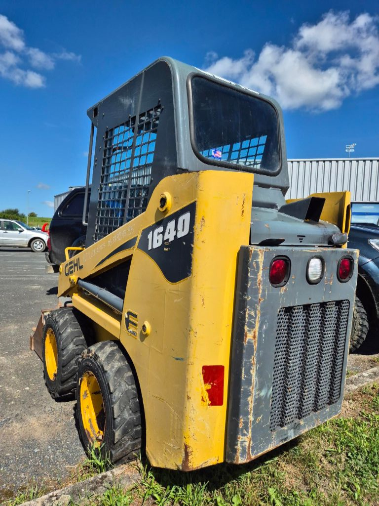 Hoflader tip Gehl 1640, Gebrauchtmaschine in MORHANGE (Poză 4)