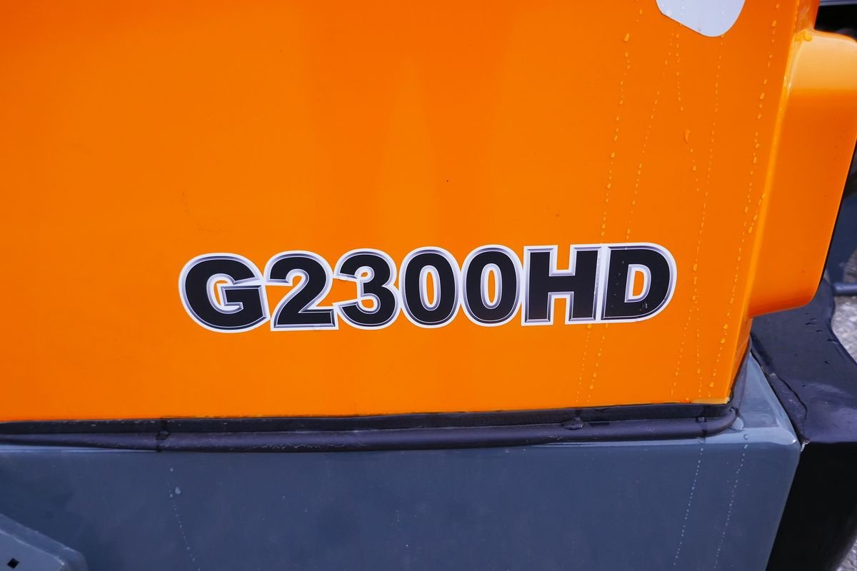 Hoflader tip GiANT G 2300 HD, Gebrauchtmaschine in Villach (Poză 2)