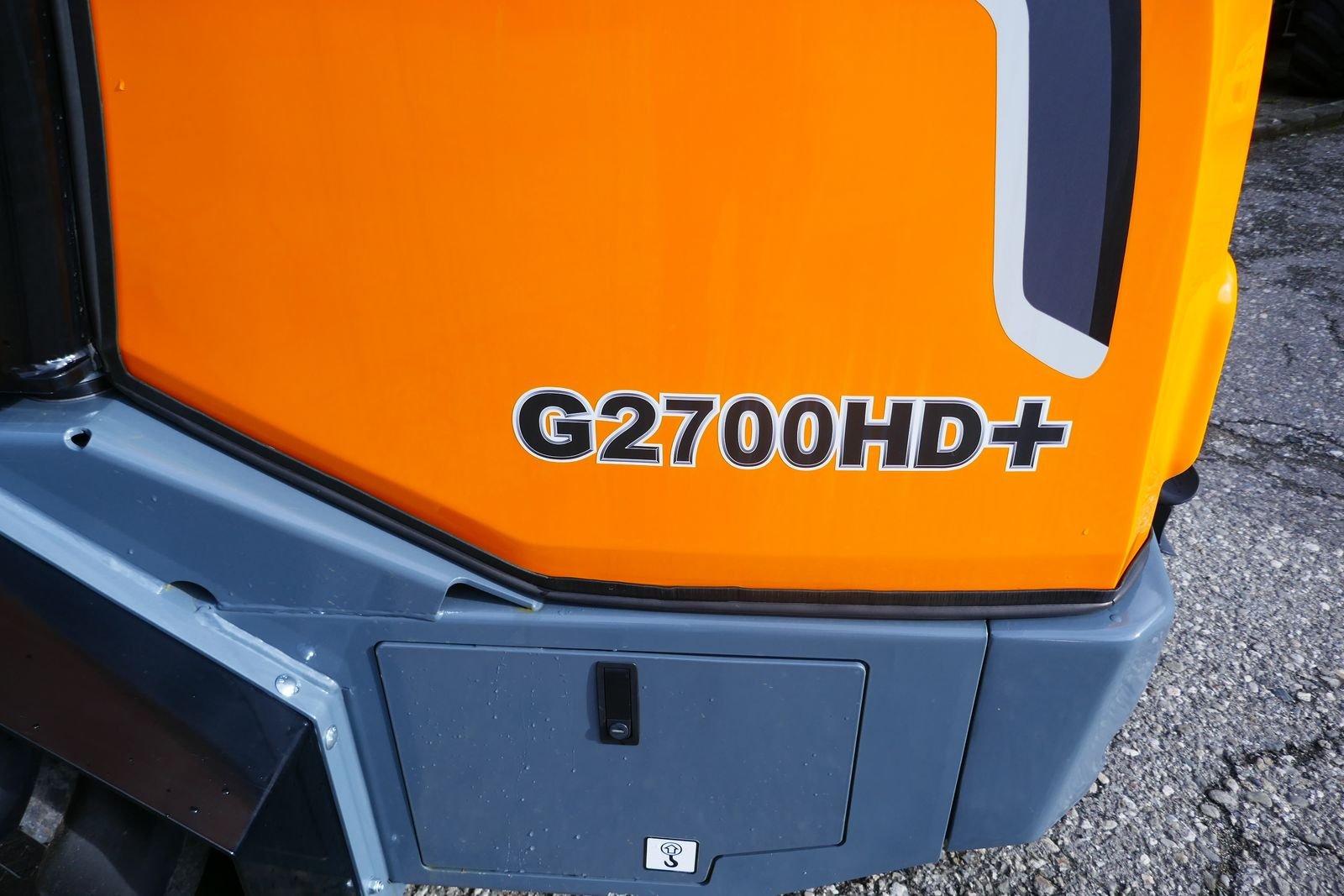 Hoflader Türe ait GiANT G 2700 HD, Gebrauchtmaschine içinde Villach (resim 3)