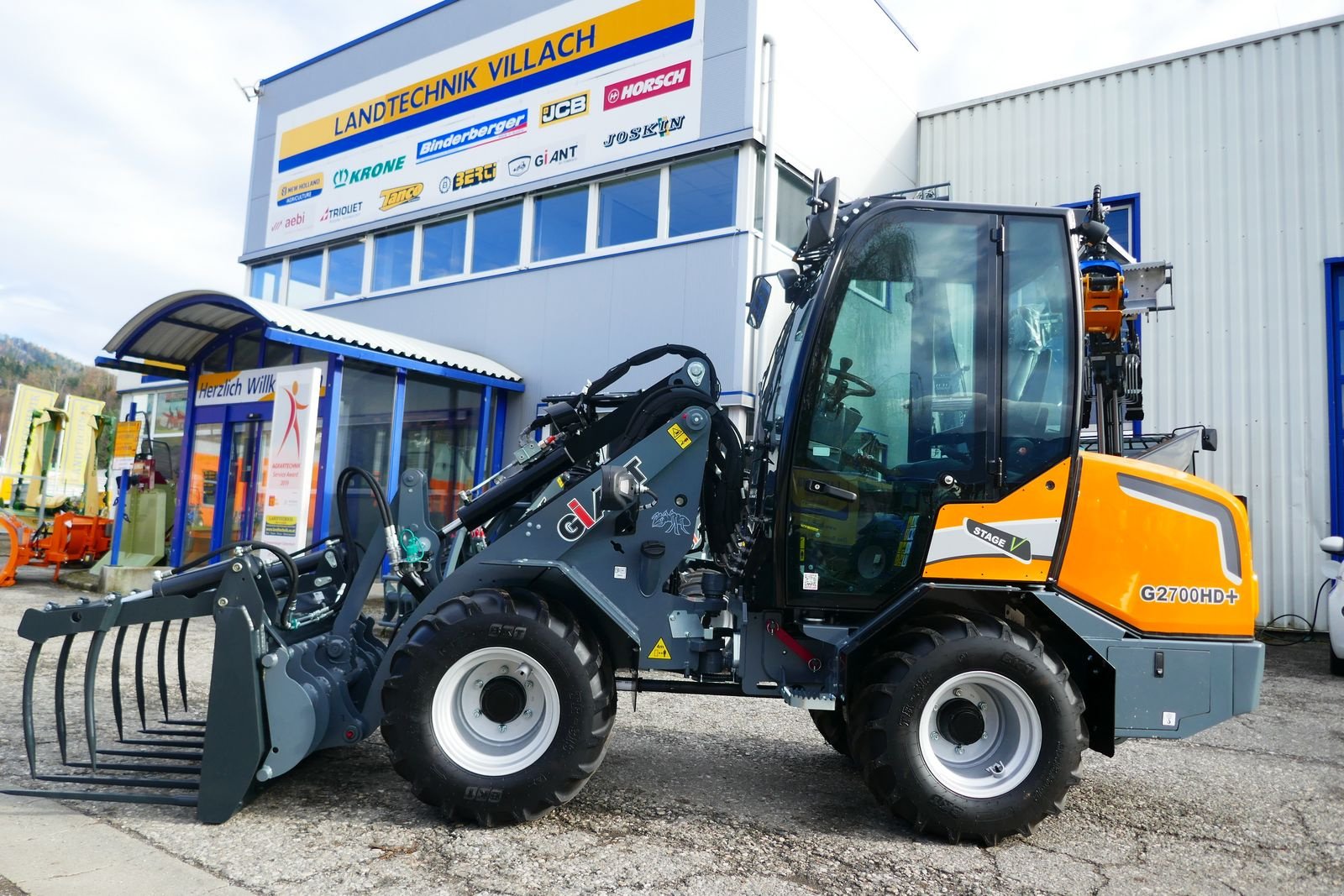 Hoflader del tipo GiANT G 2700 HD, Gebrauchtmaschine In Villach (Immagine 2)