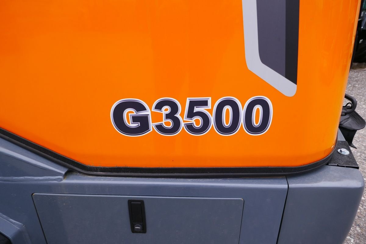 Hoflader des Typs GiANT G 3500, Gebrauchtmaschine in Villach (Bild 3)