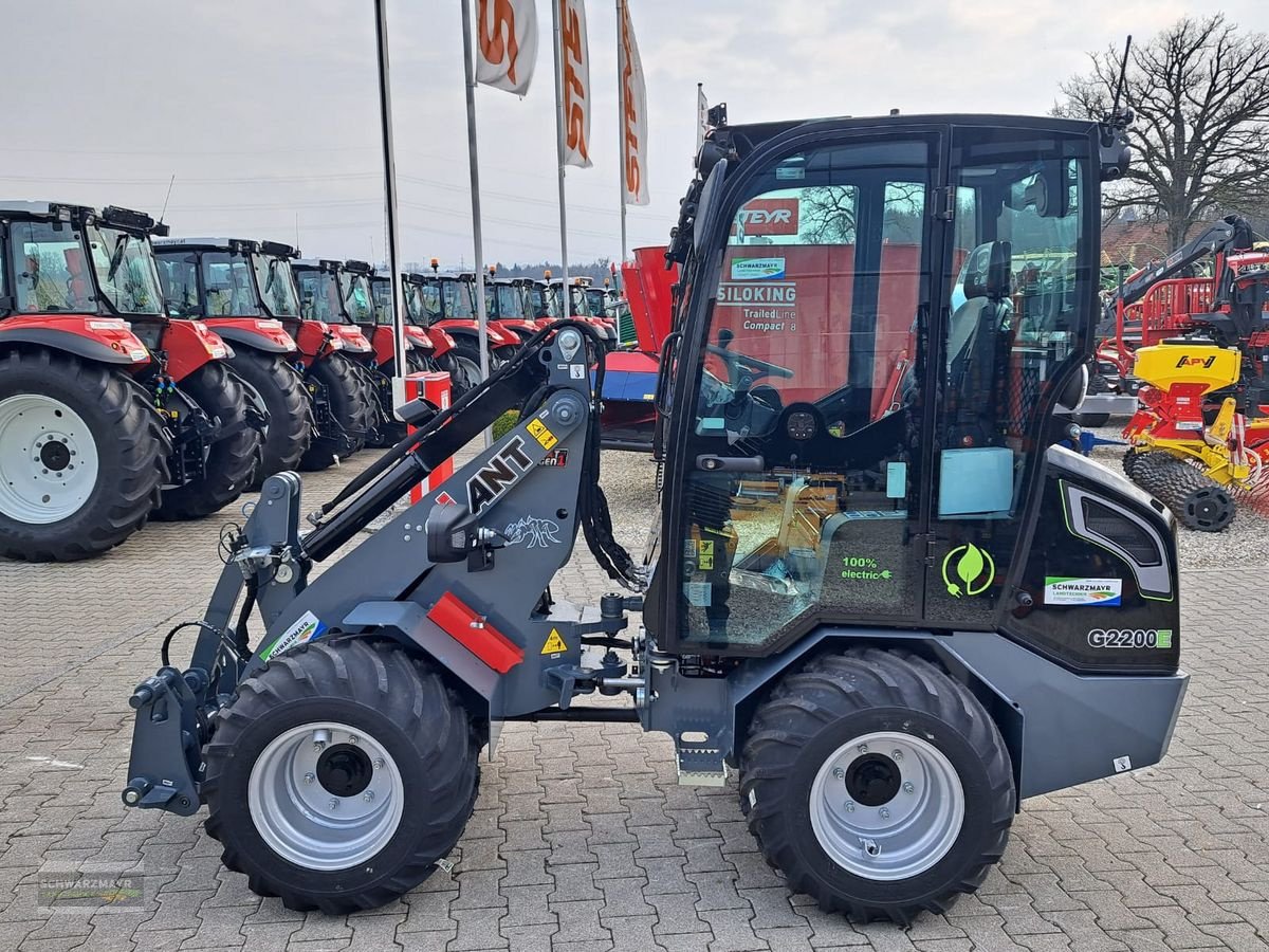 Hoflader del tipo GiANT G2200 E Kabine Schwarz, Neumaschine en Aurolzmünster (Imagen 4)