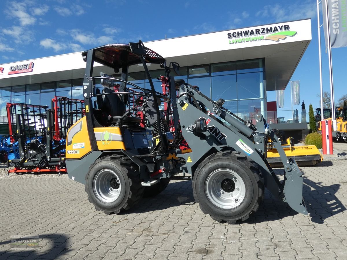 Hoflader of the type GiANT G2200 E, Vorführmaschine in Aurolzmünster (Picture 1)