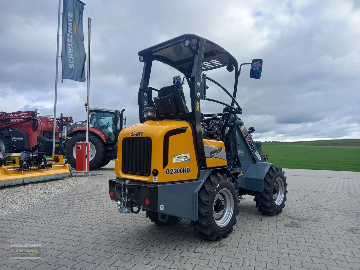 Hoflader van het type GiANT G2200 HD, Neumaschine in Aurolzmünster (Foto 3)