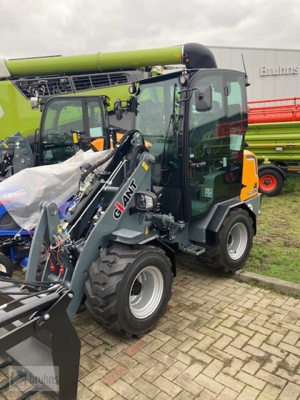 Hoflader del tipo GiANT G2300 HD, Neumaschine en Karstädt (Imagen 1)