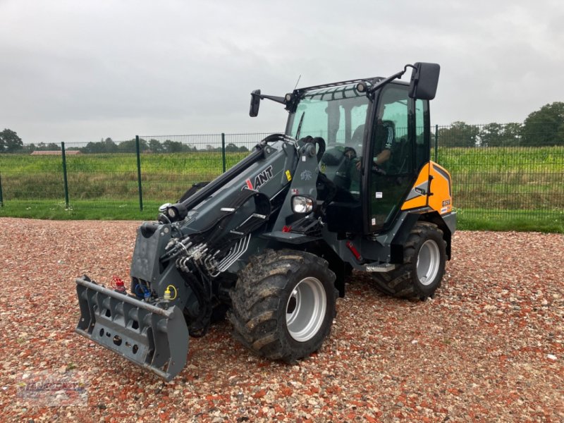 Hoflader of the type GiANT G3500 TELE, Gebrauchtmaschine in Aurich