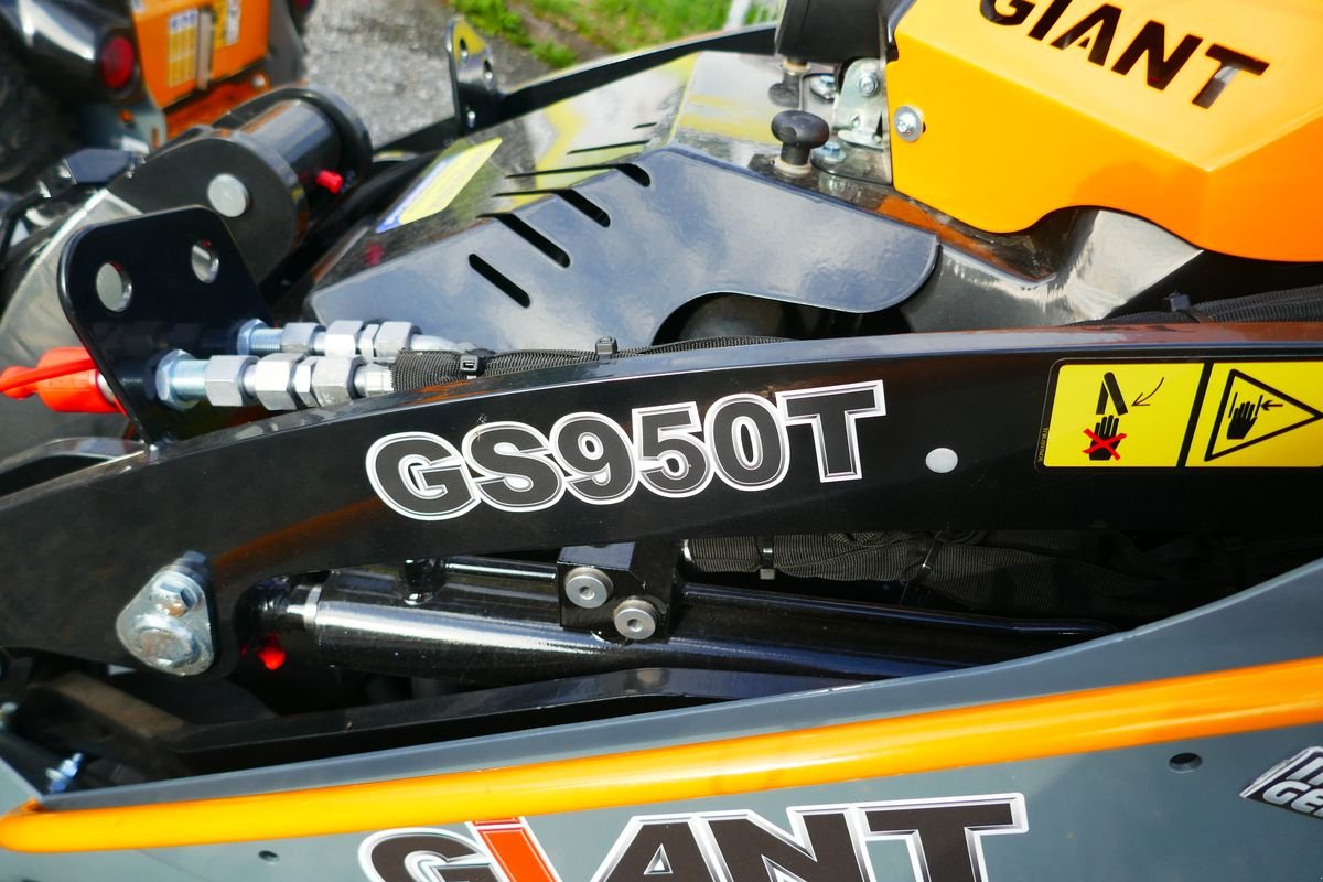 Hoflader του τύπου GiANT GS 900 D oder GS 950 T, Gebrauchtmaschine σε Villach (Φωτογραφία 5)