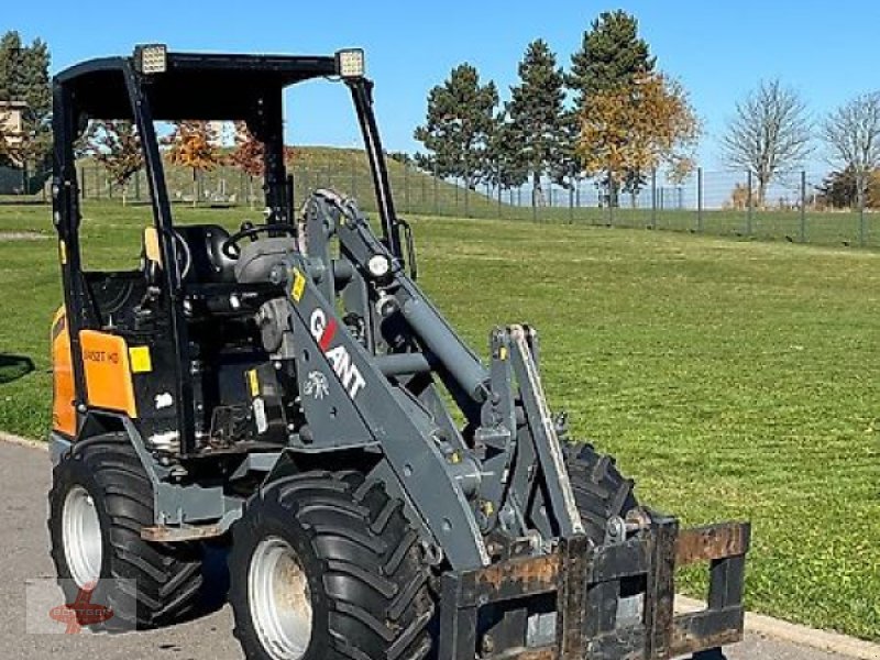 Hoflader van het type GiANT V 452 T HD Hoflader, Gebrauchtmaschine in Oederan