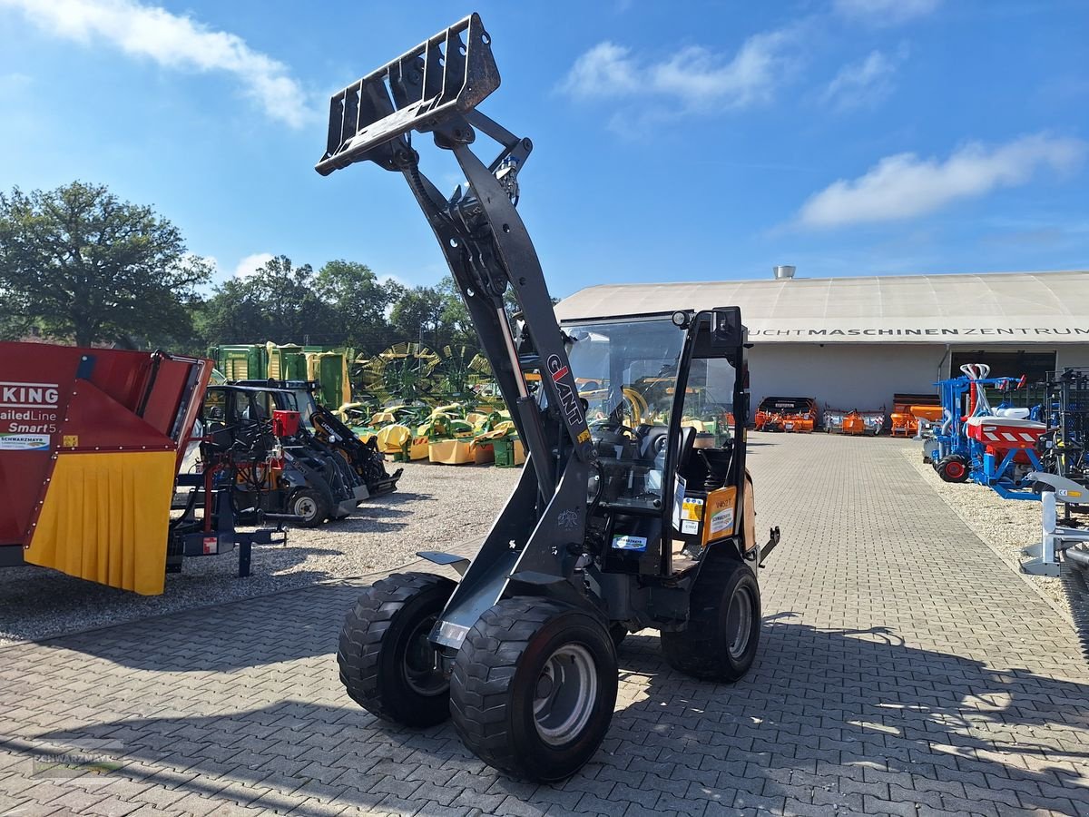 Hoflader tipa GiANT V452T, Neumaschine u Aurolzmünster (Slika 9)