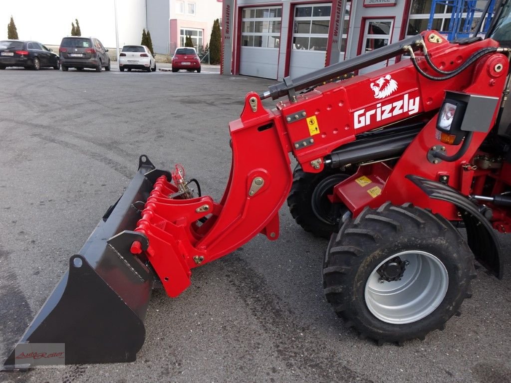 Hoflader van het type Grizzly 811 Telescope Allrad lagernd, Neumaschine in Fohnsdorf (Foto 13)