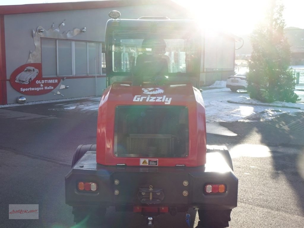 Hoflader van het type Grizzly 816Tele 4WD Inkl. 2 Jahre mobile Garantie Euro 5, Neumaschine in Fohnsdorf (Foto 5)