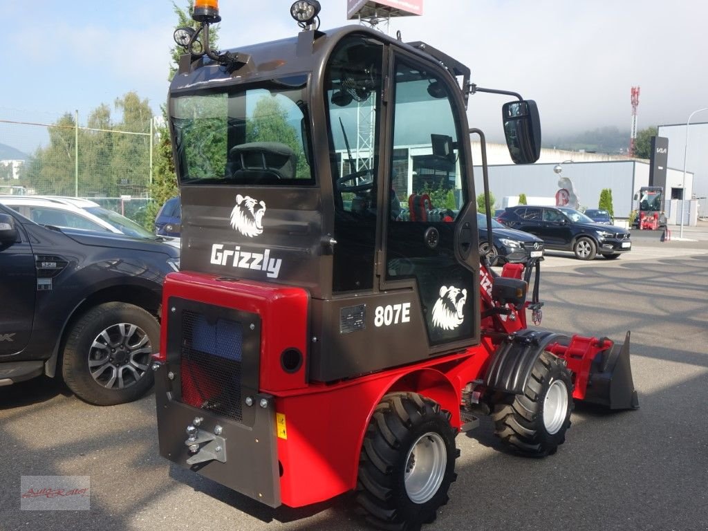 Hoflader van het type Grizzly Grizzly 807 Allrad elektro Hoflader mit Kabine, Neumaschine in Fohnsdorf (Foto 7)