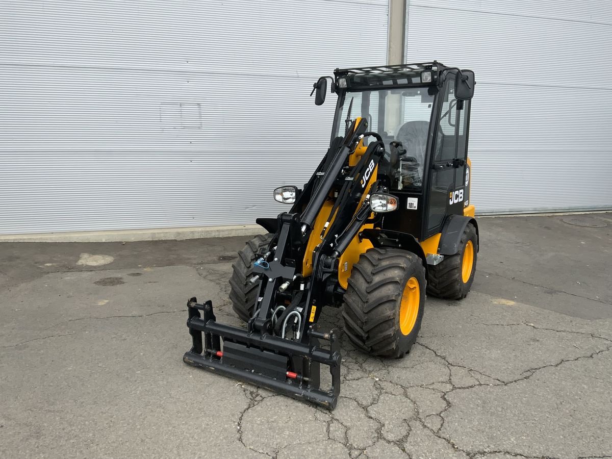 Hoflader del tipo JCB 403 Agri, Vorführmaschine en Bad Gleichenberg (Imagen 3)