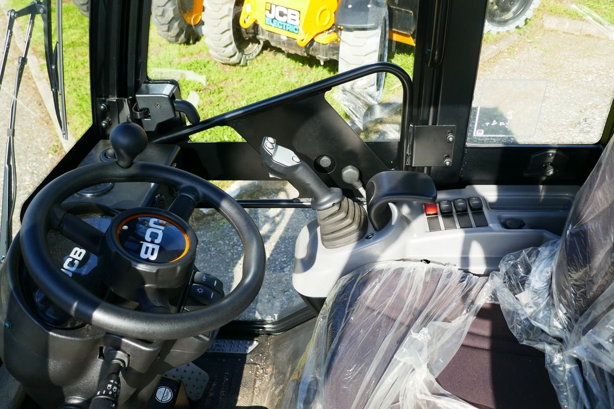 Hoflader a típus JCB 403 Agri, Gebrauchtmaschine ekkor: Villach (Kép 11)