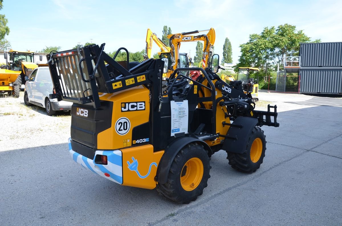 Hoflader typu JCB 403 E, Neumaschine v Wien (Obrázek 10)