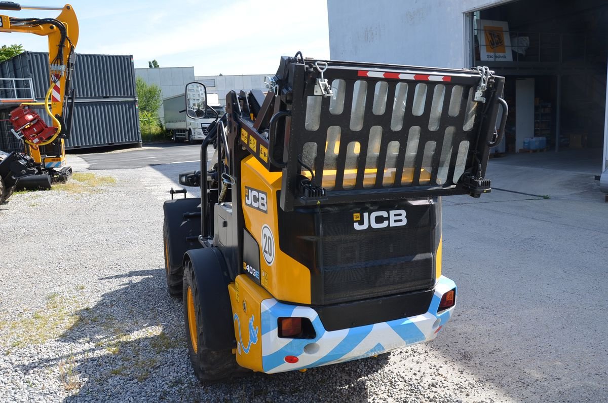 Hoflader typu JCB 403 E, Neumaschine v Wien (Obrázek 9)