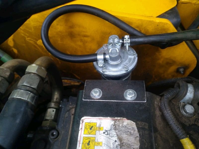 Hoflader del tipo JCB 403, Gebrauchtmaschine en Liebenwalde (Imagen 3)