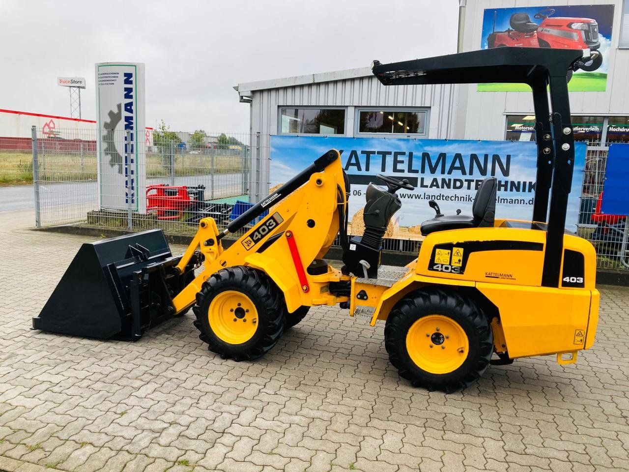 Hoflader del tipo JCB 403, Gebrauchtmaschine en Stuhr (Imagen 2)