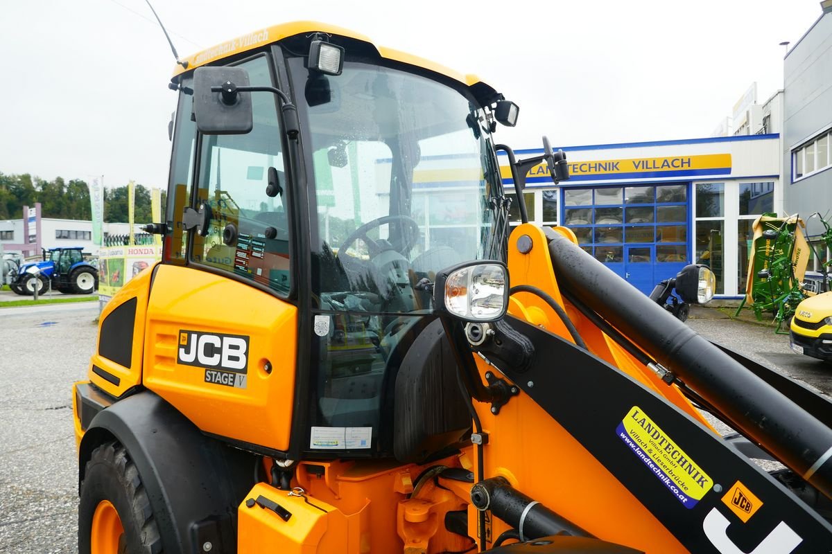 Hoflader Türe ait JCB 409 Agri, Gebrauchtmaschine içinde Villach (resim 14)