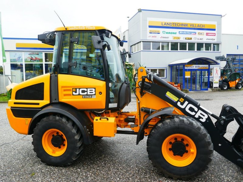 Hoflader typu JCB 409 Agri, Gebrauchtmaschine v Villach