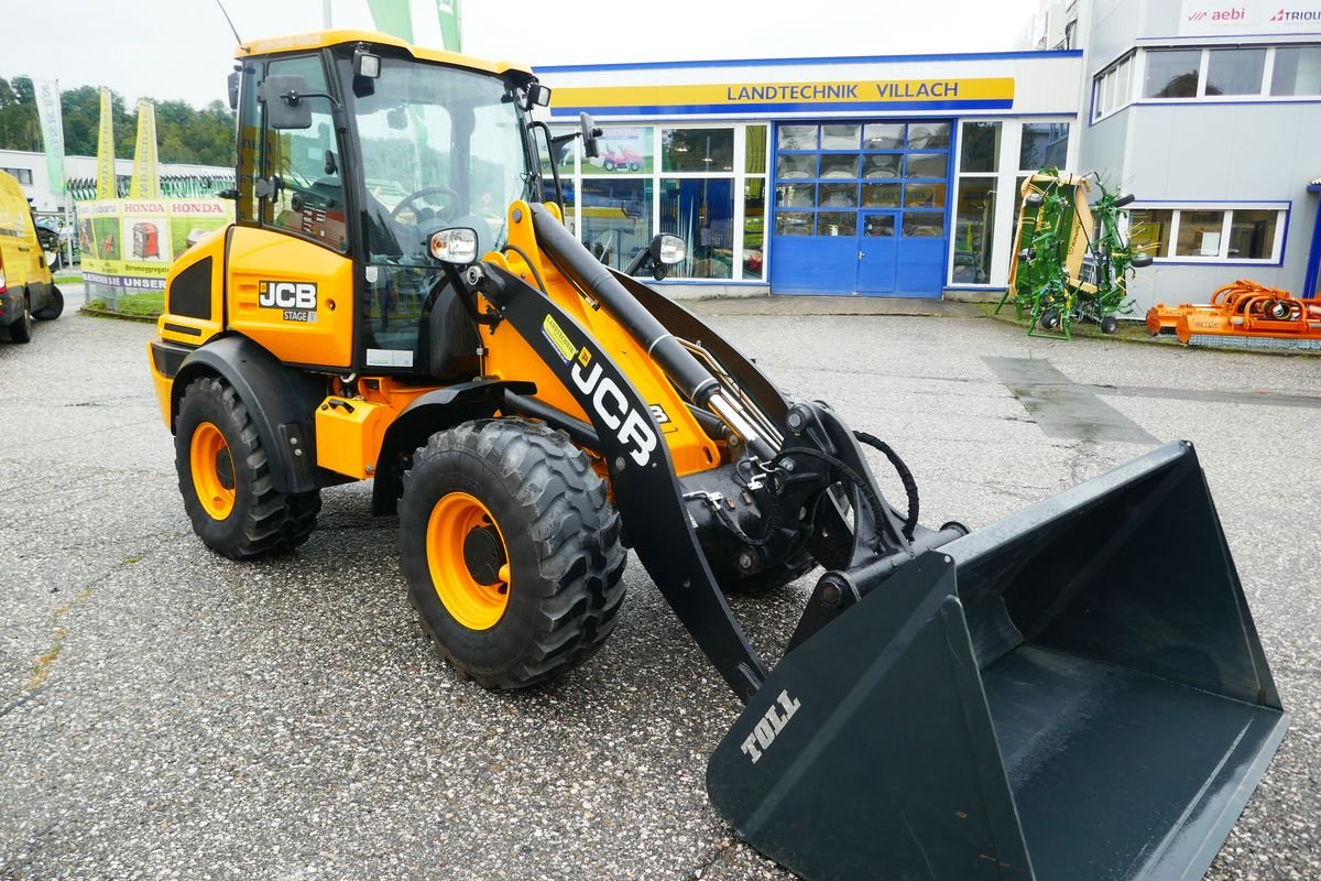 Hoflader Türe ait JCB 409 Agri, Gebrauchtmaschine içinde Villach (resim 4)