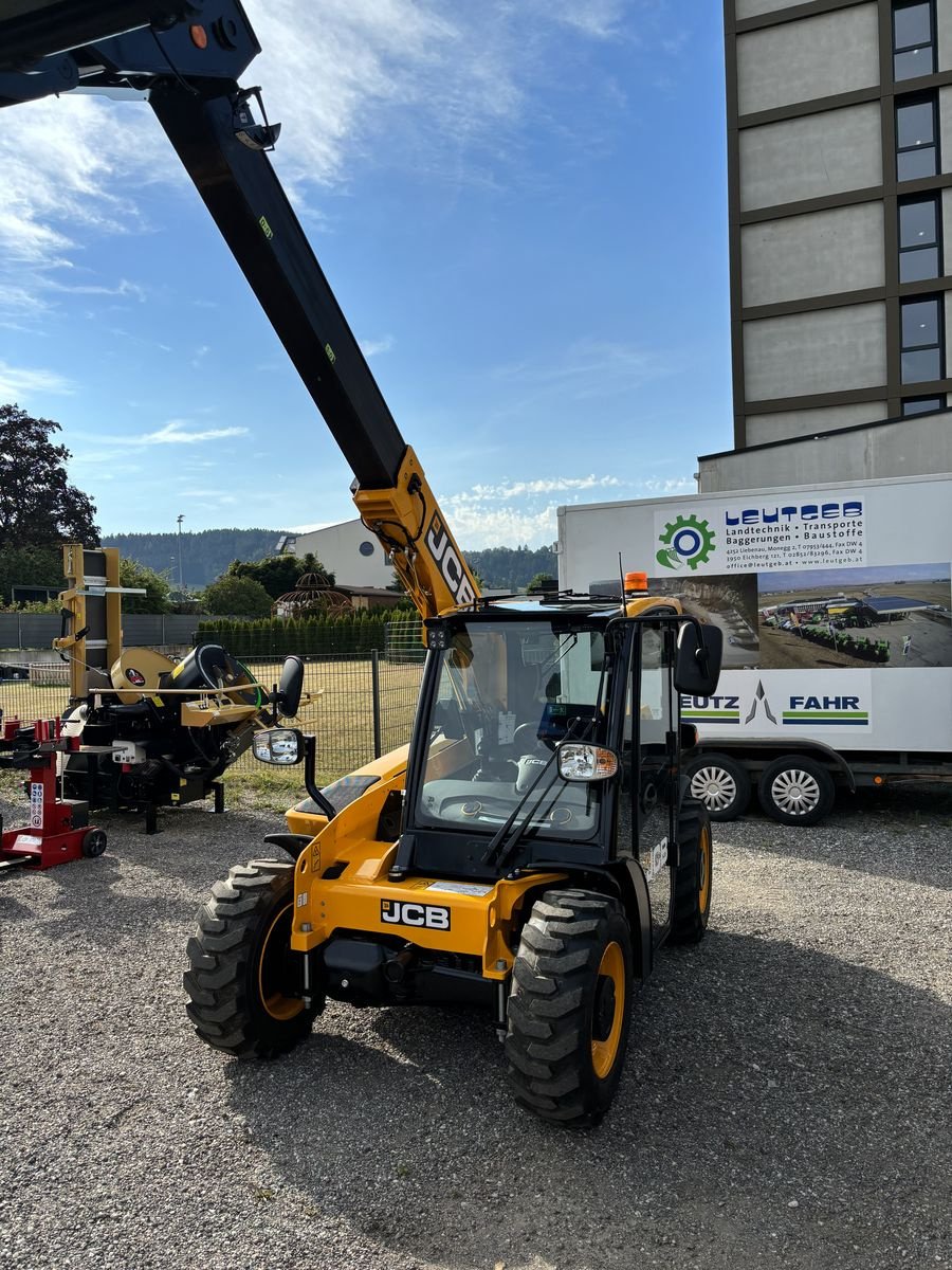 Hoflader Türe ait JCB 514.40, Neumaschine içinde Liebenau (resim 5)