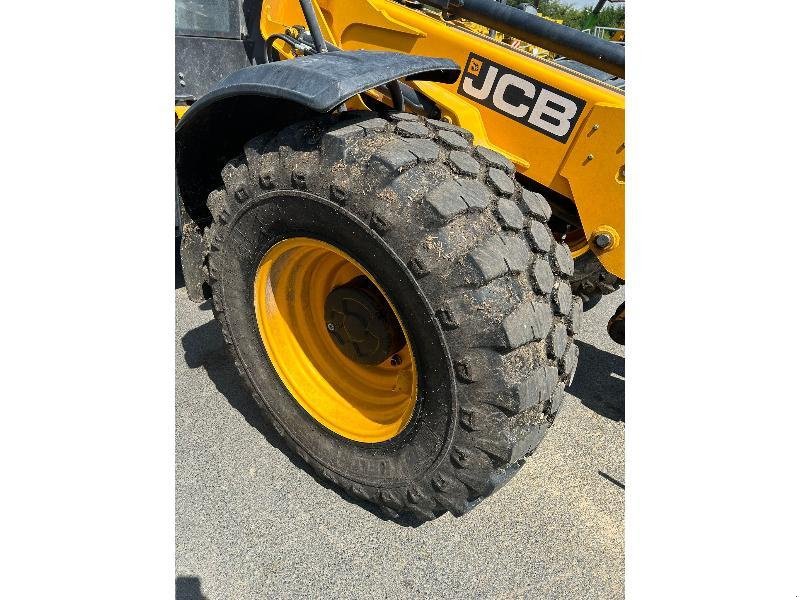 Hoflader del tipo JCB TM 320S, Gebrauchtmaschine en Wargnies Le Grand (Imagen 11)