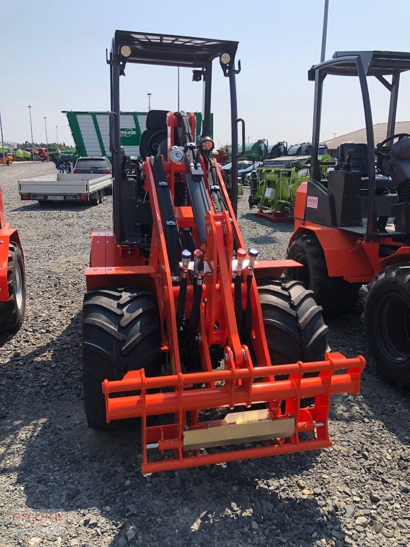 Hoflader des Typs Kaweco KW25-27, Neumaschine in Bockel - Gyhum (Bild 1)