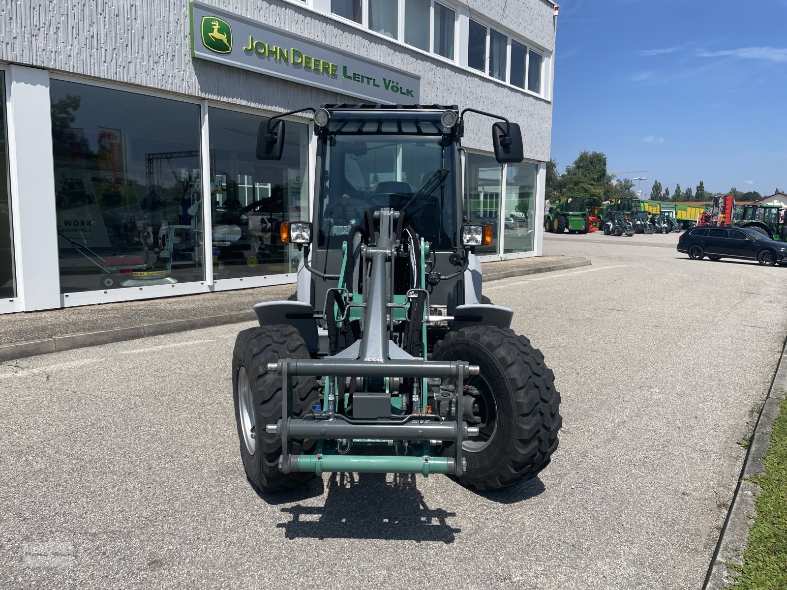 Hoflader des Typs Kramer KL 18.5, Neumaschine in Eggenfelden (Bild 2)