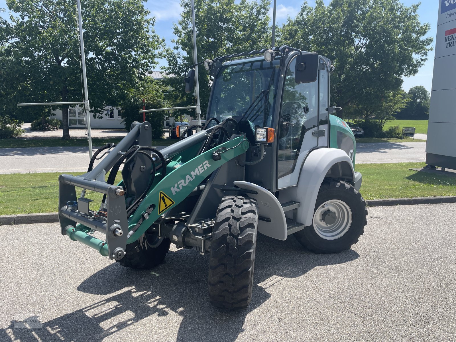 Hoflader des Typs Kramer KL 18.5, Neumaschine in Eggenfelden (Bild 12)