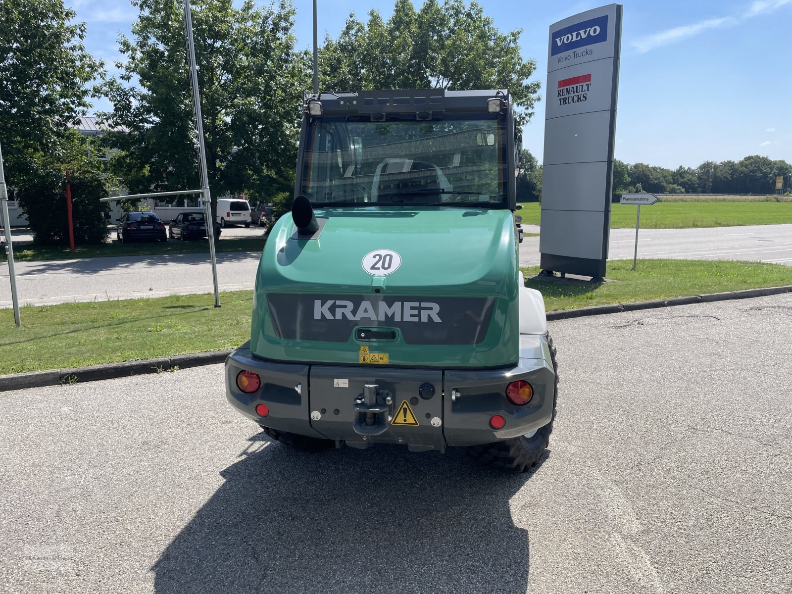 Hoflader des Typs Kramer KL 37.8, Neumaschine in Eggenfelden (Bild 8)