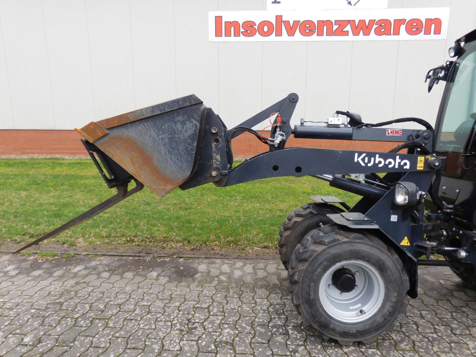 Hoflader tip Kubota RT 220-2 Kompaktradlader Hoflader mit Kabine, SWE, Gabel, Schaufel, Gebrauchtmaschine in Wagenfeld (Poză 12)